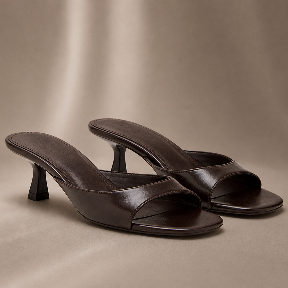Elara Heel